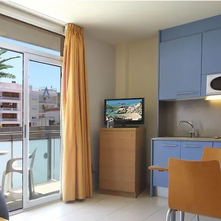 Aqua Nostre Mar Apartment *